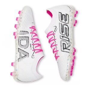 Limited Edition Ida Women’s FG/AG Soccer Cleats size 8